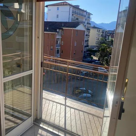Appartamento Bright Family With Balcony & Parking